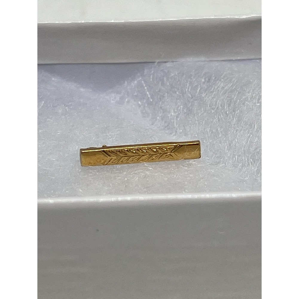 Vintage Ballou 10k gold lingerie pin